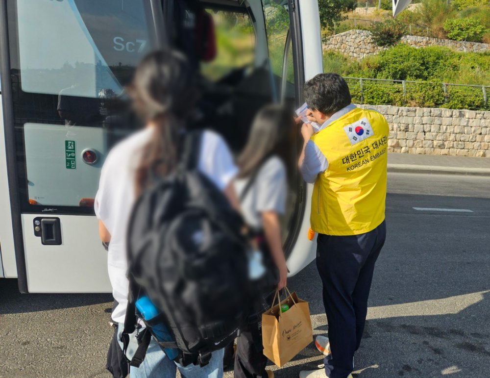 민·관 합동으로 이스라엘 체류 재외국민 대피 지원